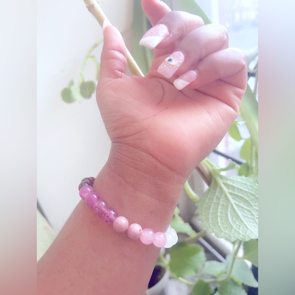 Love spell💕 - Picture 2 of 5